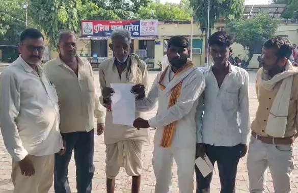 रमपुरा निवावरी में लकड़बग्घे की दहशत, दो दिन में 30 के करीब भेड़-बकरियों पर हमले का दावा