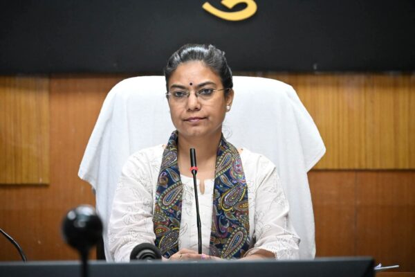 श्योपुर में लगातार बारिश से प्रशासन अलर्ट, कलेक्टर ने लोगों से की सावधानी बरतने की अपील