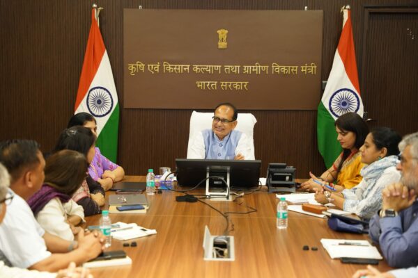 सशक्त नारी, विकसित भारत: लखपति दीदियों से शिवराज सिंह चौहान का संवाद