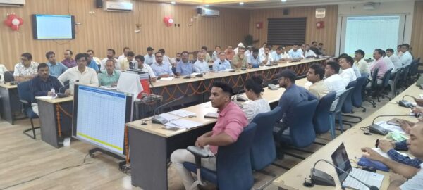सासाराम में स्वास्थ्य व्यवस्था को लेकर उच्चस्तरीय समीक्षा बैठक, जनप्रतिनिधियों ने उठाए अहम मुद्दे