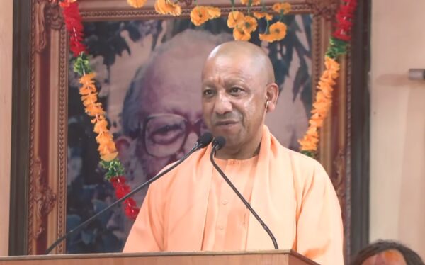 महंत दिग्विजयनाथ: शिक्षा, सेवा और सनातन चेतना की विरासत
