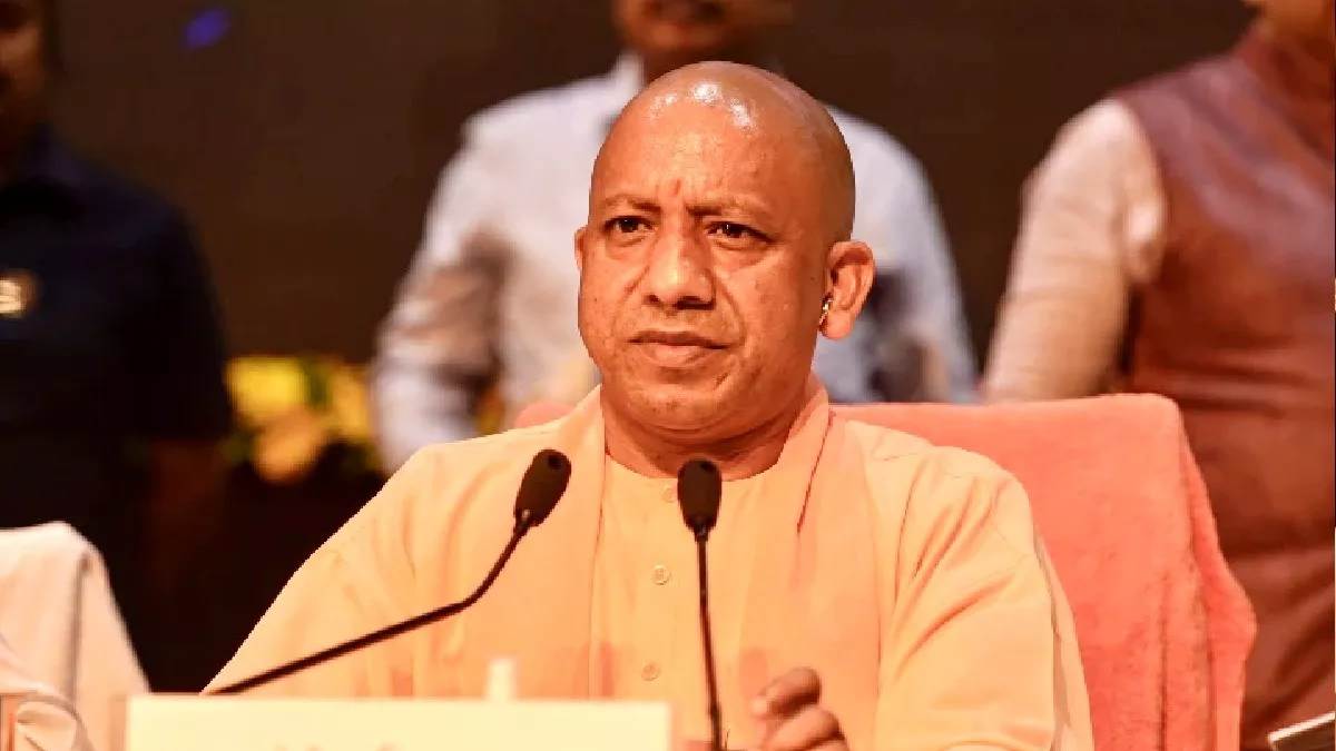 Teacher's Day 2026: CM Yogi करेंगे 81 शिक्षकों को सम्मानित, जानें पुरस्कार और सुविधाएं