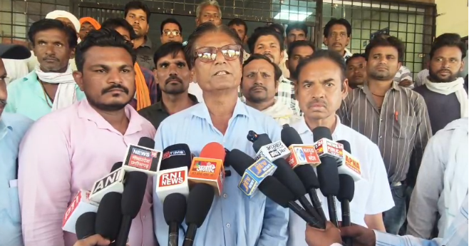 Madhya Pradesh News: बड़वानी के 11 गांवों में नहर का पानी नहीं पहुंचने से सूखी फसलें, कलेक्टर कार्यालय पहुंचे किसान, पढ़ें पूरी खबर