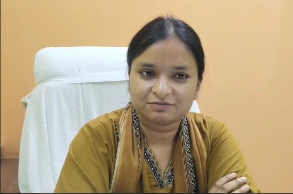 सासाराम में महिला पर्यवेक्षिका का रिश्वत लेते वीडियो वायरल, जांच के लिए दो सदस्यीय टीम गठित