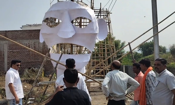 बड़वानी में दशहरे पर दिखेगा भव्य नजारा, 51 फीट का रावण और इलेक्ट्रॉनिक आतिशबाजी रहेगी खास