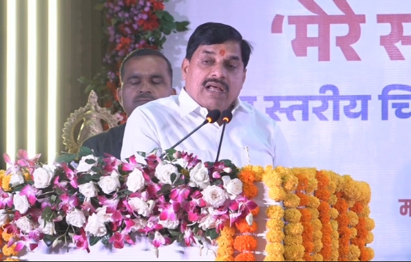 भोपाल में ‘मेरे सपनों का भारत’ प्रतियोगिता का शुभारंभ, सीएम मोहन यादव ने छात्रों से किया संवाद