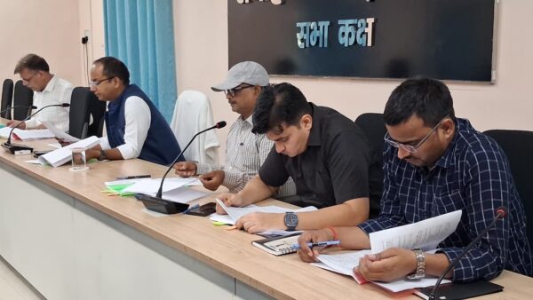 नवादा में जमीन की MVR दरों में बदलाव की तैयारी, जिला मूल्यांकन समिति ने लिए अहम फैसले